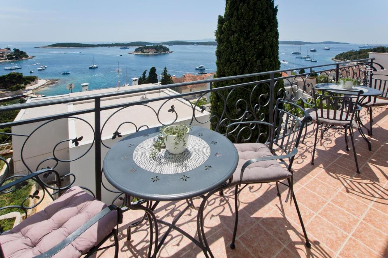 Villa Milton Luxe Hvar Đảo Hvar Ngoại thất bức ảnh